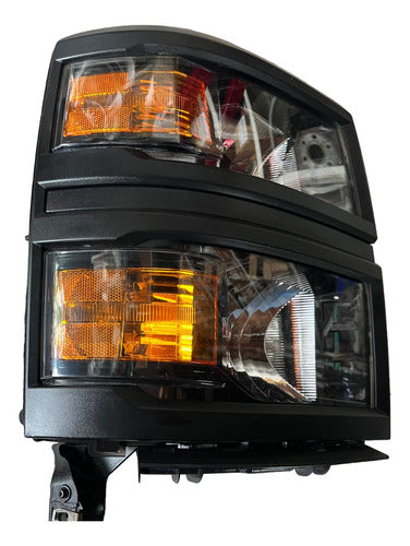 Faro Chev Pu 14-15 Rh Filo Negro Derecho