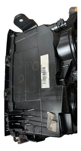 Faro Chev Pu 14-15 Rh Filo Negro Derecho