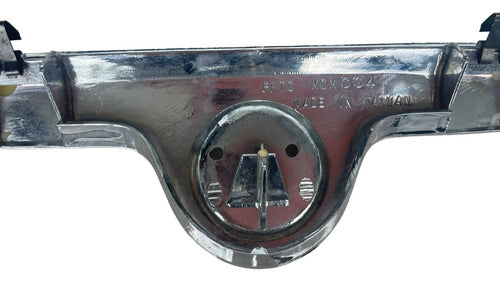Moldura De Parrilla Fd Grand Marquis 95/97 Crom Usada Taiwan Brillante