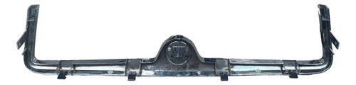 Moldura De Parrilla Fd Grand Marquis 95/97 Crom Usada Taiwan Brillante